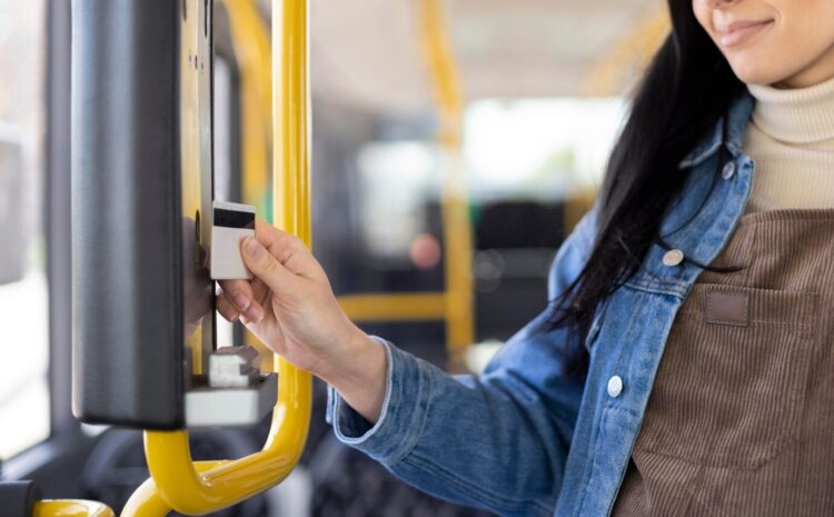  Livorno: ora il biglietto si paga contactless a bordo del bus